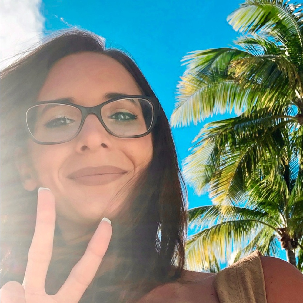 Meet your Posher, Paulina